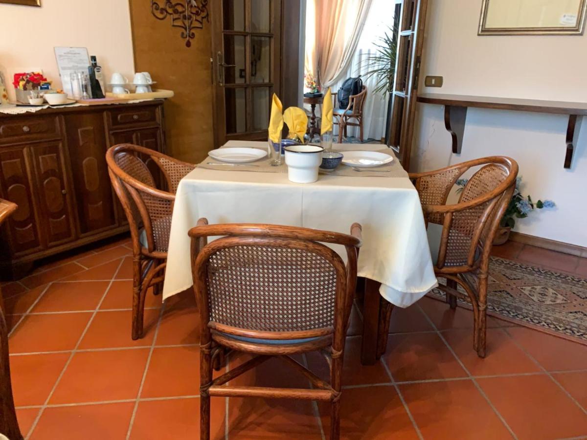Bed and Breakfast Al Borgo Лукка Екстер'єр фото